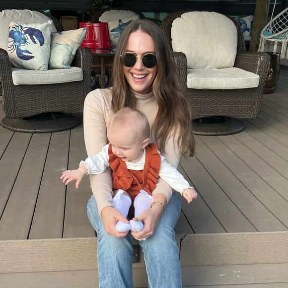 Meet your Posher, Haley - Picture 1 of 1